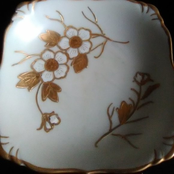 Vintage set of 4 small plates - Picture 1 of 4